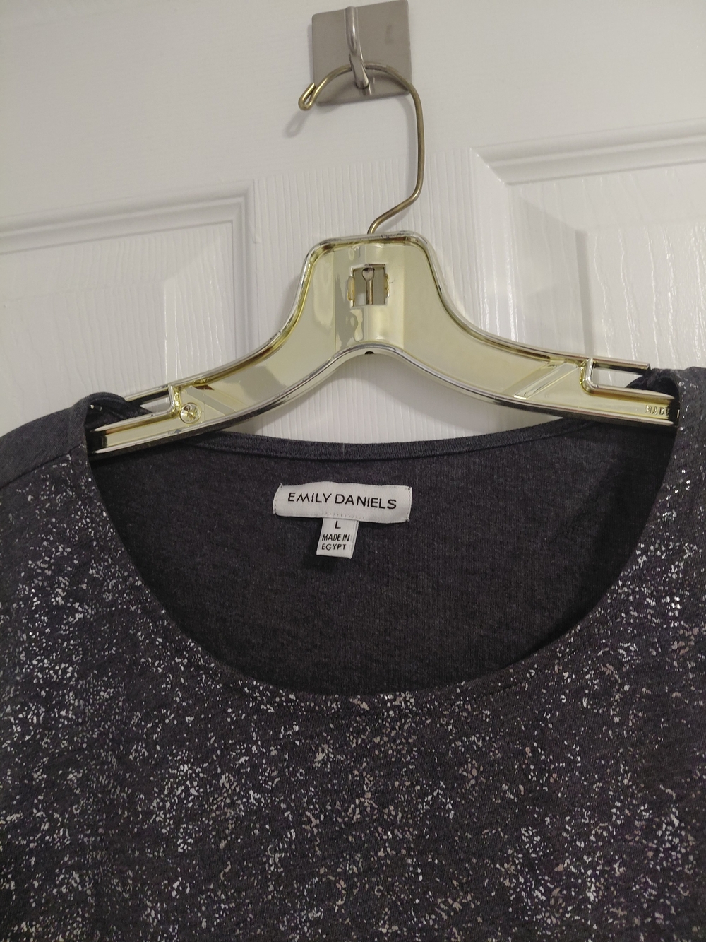 Emily Daniels Dark Gray Speckled Short Sleeve Crewneck Top